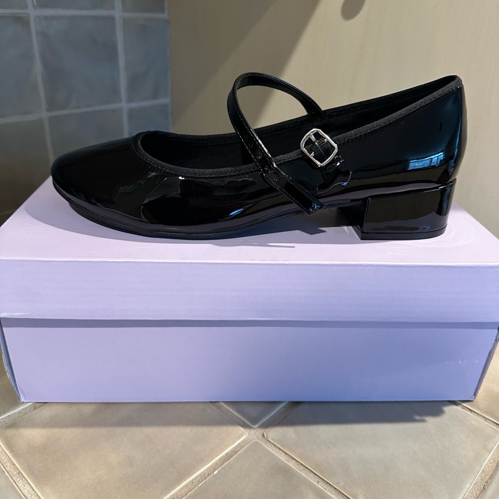 Madden Girl Black Mary Jane Flats - Picture 3 of 7